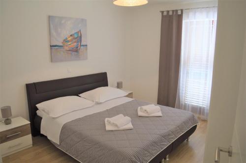  APARTMENT LUX, 4, VIEW OF SPLIT AND SEA in Split