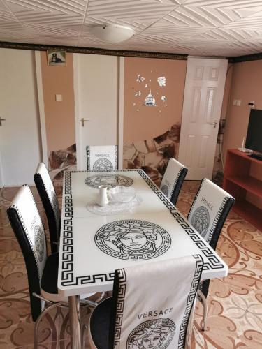  szandika vendégház in Tiszaújváros