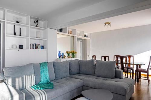 Amazing Seafront Apartment Athens Riviera, Ateny