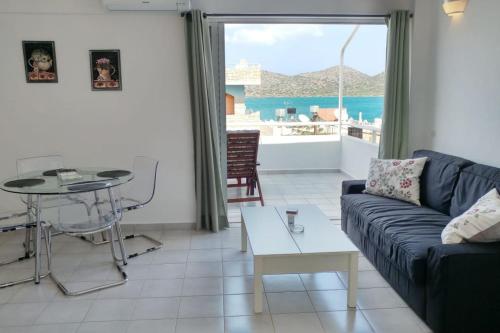  Elounda, Beautiful Apartment in Elounda, Unterkunft in Elounda