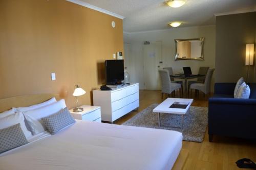 Frisco Apartments - image 5