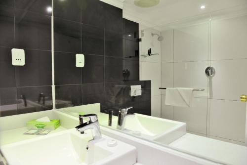 Capetonian Hotel Room Type - Double Room - Disability Access