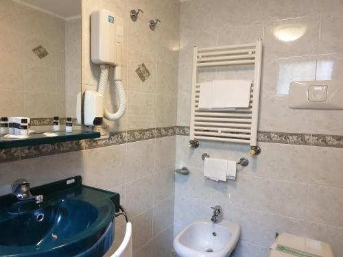 Hotel Villa Cipro - image 5