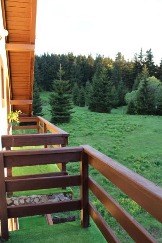 FOX VALLEY VILLA - image 3