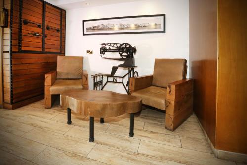 Pier Beach Hotel Apartments - image 7