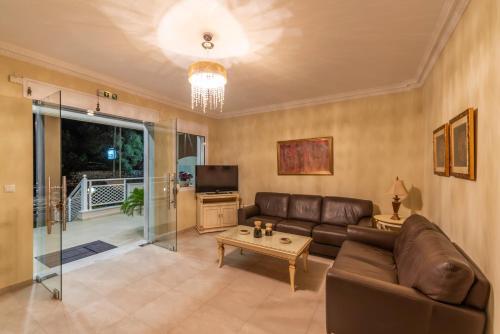  Niki Apartments in Chrisi Ammoudia