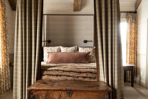 Eleven Experience Scarp Ridge Lodge - image 6