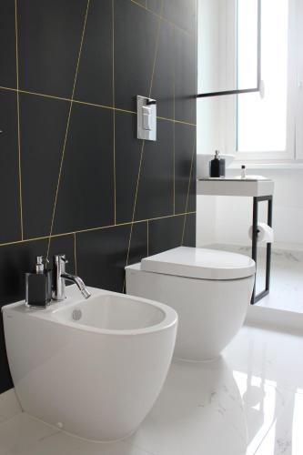 Bea Suites Luxury Rooms - image 6