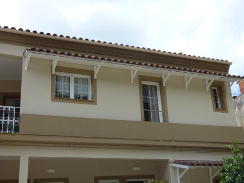 Villa Sofia II – Ypsos, MI