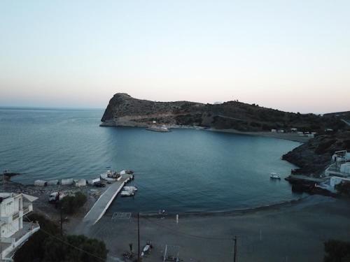 Seaside Apartment-Dimitra