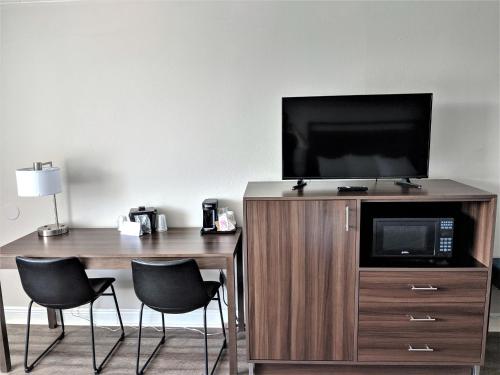 Lakefront Terrace Resort - image 7