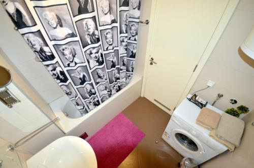 2 bedrooms, 3 beds