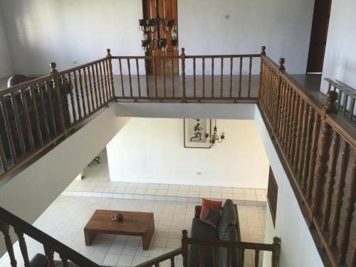 Suite Georgiana - Ensuite Double Bedroom, Cardiff Hall, Runaway Bay, One Mile to Beaches, 1 Hour Fro in Runaway Bay