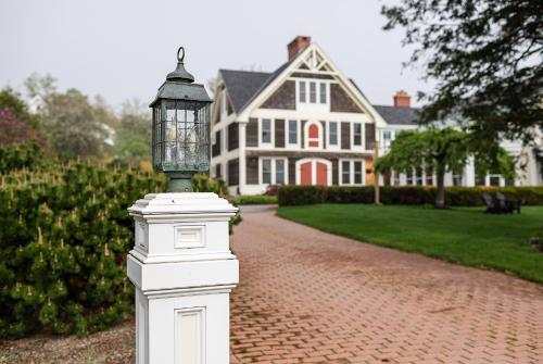 Spouter Inn Bed & Breakfast - 편의 시설/서비스
