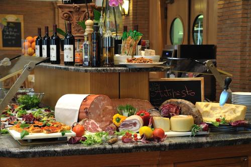 Hotel Bologna Airport - image 5