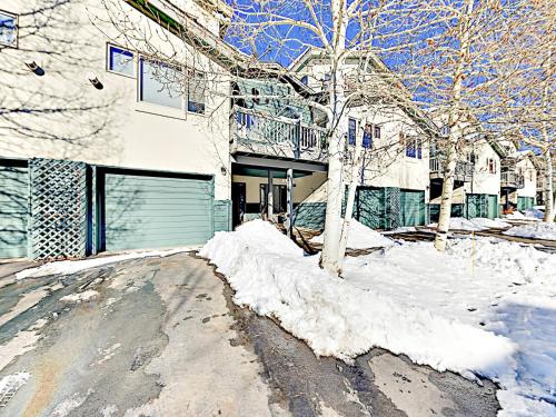 West Beaver Creek Duplex C-25 Duplex - image 5