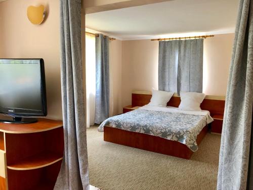One-Bedroom Suite image 10