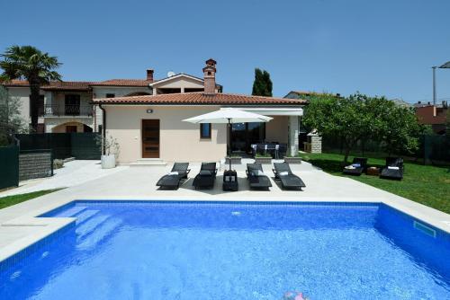House Vedran 1125 - Location saisonnière - Galižana