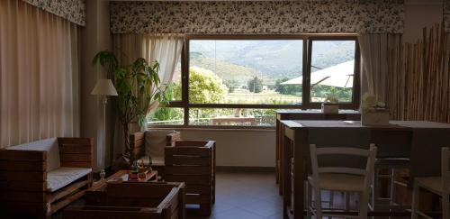 Giga Hotel