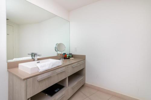 Miami! 2912 HYDE Beach Ocean View - image 7