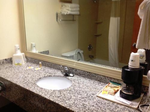 Days Inn by Wyndham Fayetteville-South/I-95 Exit 49