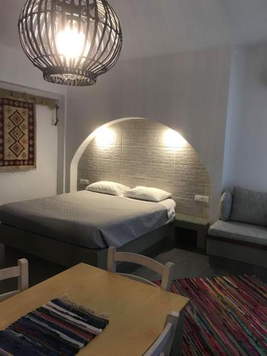 Kostas Studios Room Type - Family Room