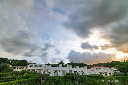 Baia Delphis Resort - image 9