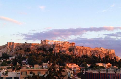 Acropolis Eye Loft