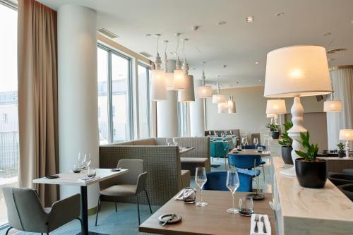 Restaurant, Tallink Spa & Conference Hotel in Sadama