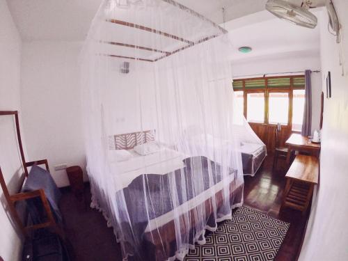 Triple Room image 4