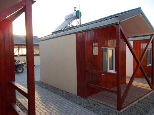 Casute La Plaja Corbu Romania Reviews Prices Planet Of Hotels