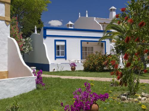 Rocha Brava Village Resort - main image