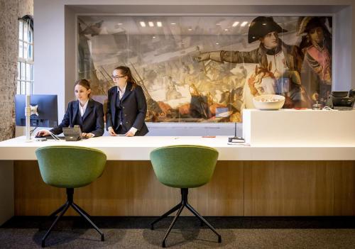 Empfangshalle, Onderwijshotel De Rooi Pannen Breda in Breda