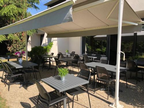 Facilities, Logis Hotel l'Abricotine in Tain-l'Hermitage
