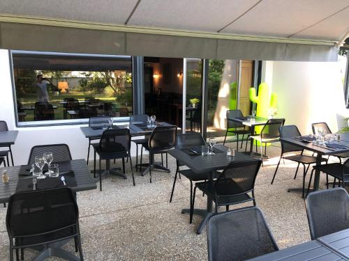 Facilities, Logis Hotel l'Abricotine in Tain-l'Hermitage