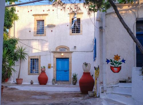  Traditional Mansion 1870s in Pómbia