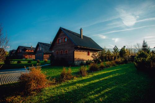 Sojka Resort - Hotel & Drevenice