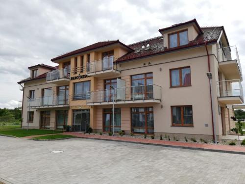 Faro Resort - main image