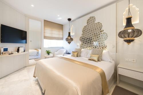 Hotel Saray Room Type - Deluxe Double Room