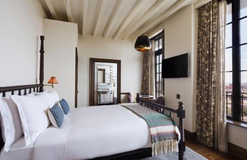 The Ludlow Hotel - image 5