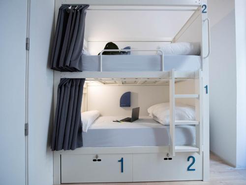 Bluesock Hostels Madrid - image 4