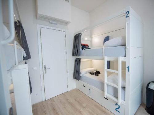 Bluesock Hostels Madrid - image 8