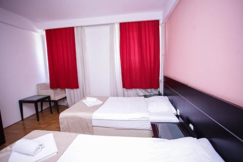 Hotel Yu - image 14