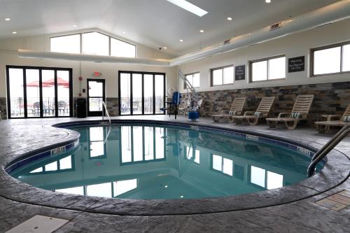 Peldbaseins, Sleep Inn & Suites Belmont - St. Clairsville in Morristown (OH)