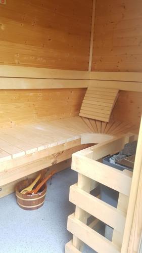 桑拿, Luxury Pamper Home Hot Tub & Sauna Ladies Retreat in 費恩丹