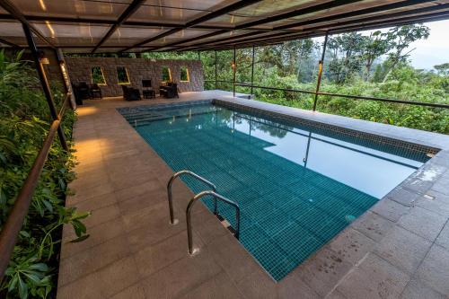 Zwembad, San Isidro Lodge in Cosanga