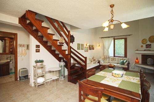  #Luxlikehome - Villa Sanni Retreat in Sani Beach