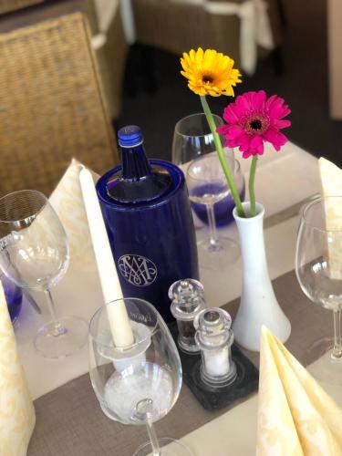 Hotel Gasthof Zur Post – Cuxhaven, NC