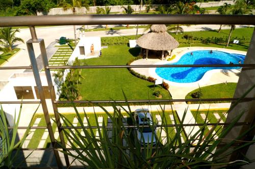 View, Penthouse con Jacuzzi en Acapulco Diamante in La Poza
