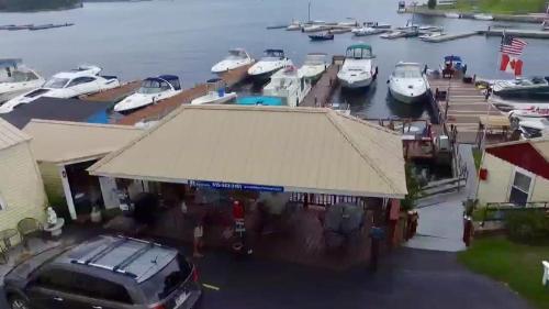 Hills Motel & Marina - Hotel - Alexandria Bay